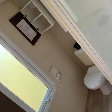 مكان تخييم Mobil-home 20m² 4 Pers - Terrasse - - Api-1-52-553