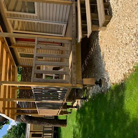 Mobil-home 20m² 4 Pers - Terrasse - - Api-1-52-553 مكان تخييم