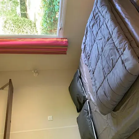 Mobil-home 20m² 4 Pers - Terrasse - - Api-1-52-553 مكان تخييم