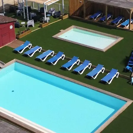 مكان تخييم Mobil-home 20m² 4 Pers - Terrasse - - Api-1-52-553 *