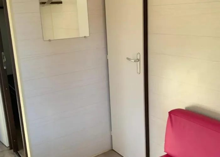 مكان تخييم Mobil-home 20m² 4 Pers - Terrasse - - Api-1-52-553 Limeuil