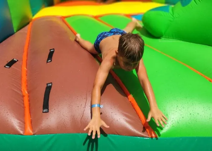 Mobil-home 20m² 4 Pers - Terrasse - - Api-1-52-553 Campingplatz