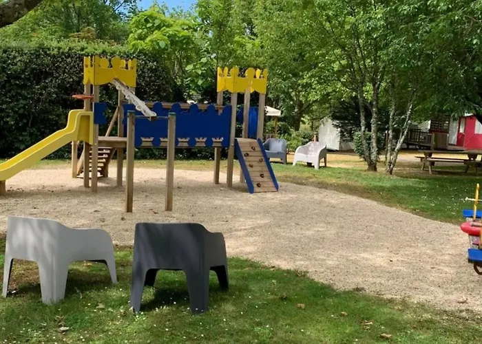 Campingplatz Mobil-home 20m² 4 Pers - Terrasse - - Api-1-52-553