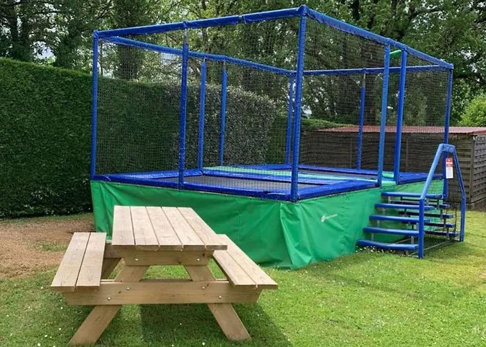 Campingplatz Mobil-home 20m² 4 Pers - Terrasse - - Api-1-52-553 *